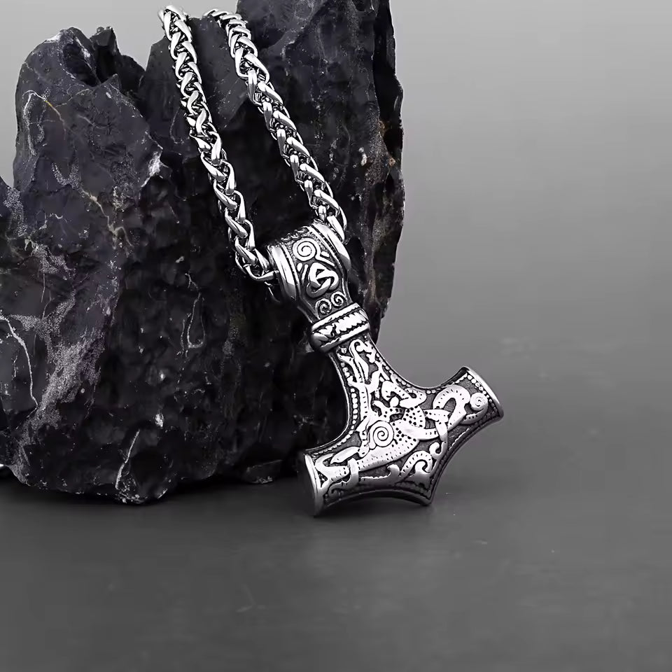 Ateloriac Pendant: Thor’s Hammer