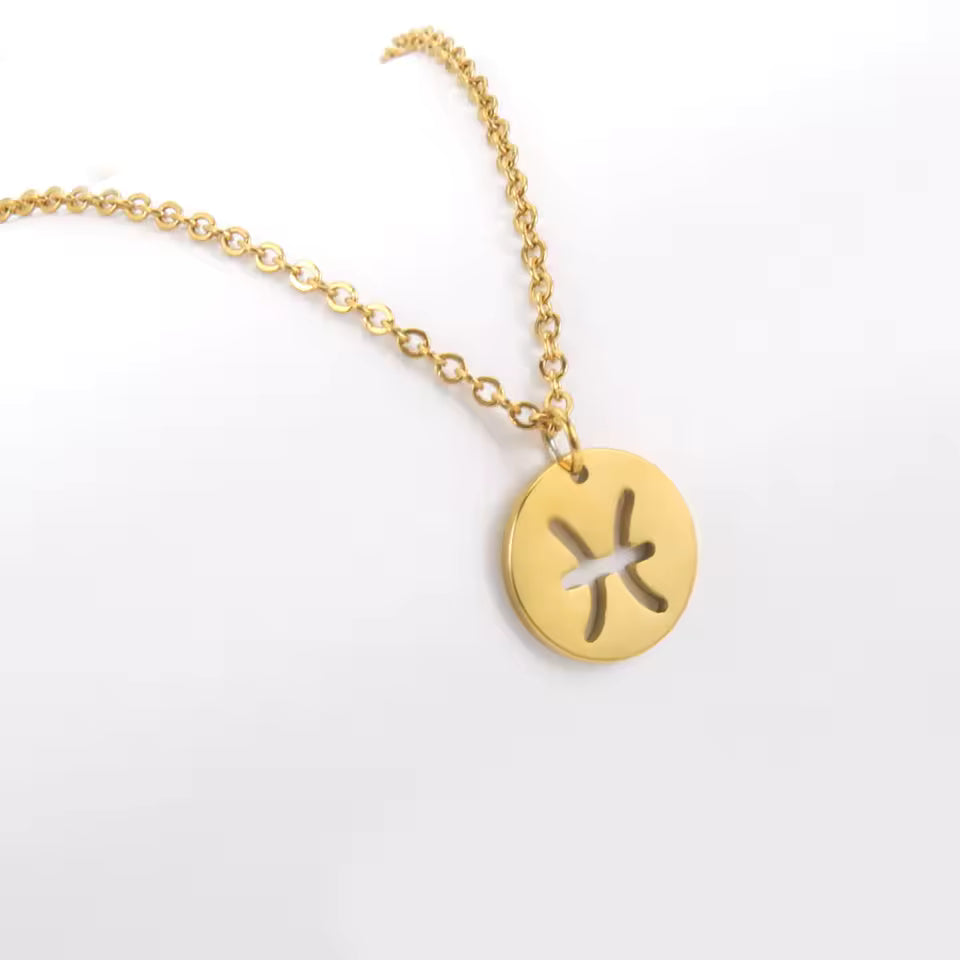 Ateloriac Pendant: Star Silhouette