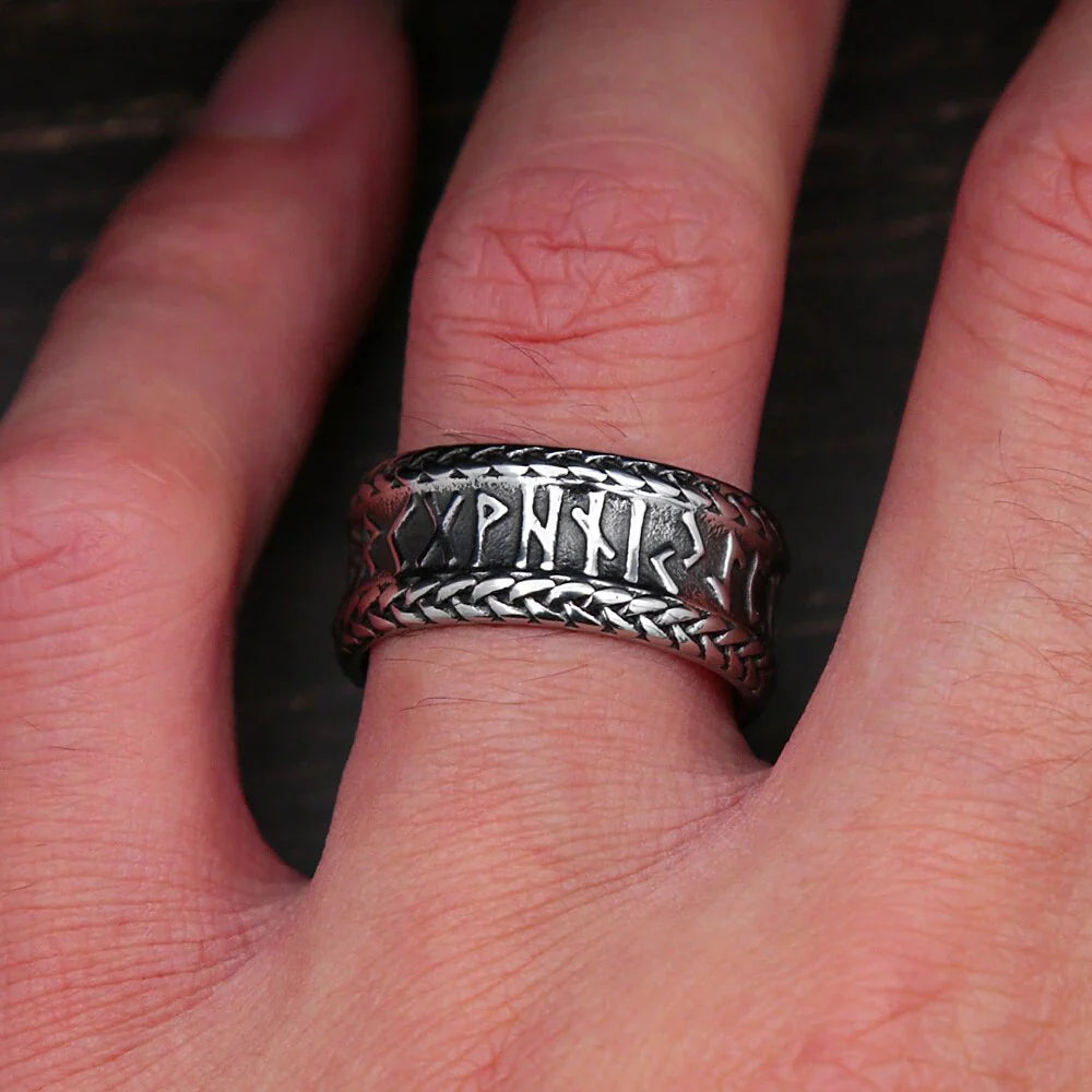 Ateloriac Ring: Odin