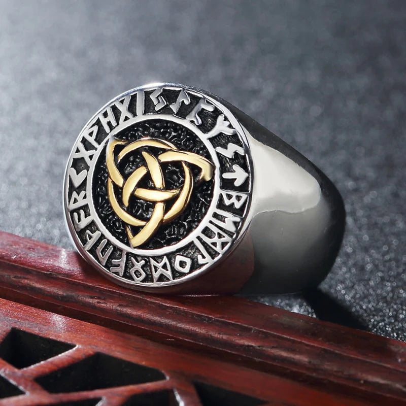 Ateloriac Ring: Celtic Shield