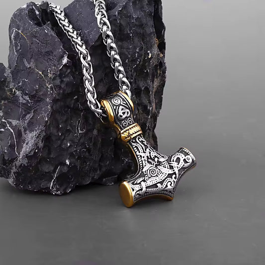 Ateloriac Pendant: Thor’s Hammer