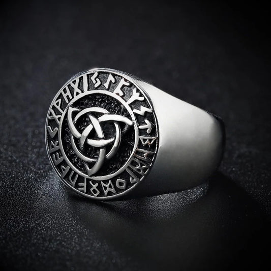 Ateloriac Ring: Celtic Shield