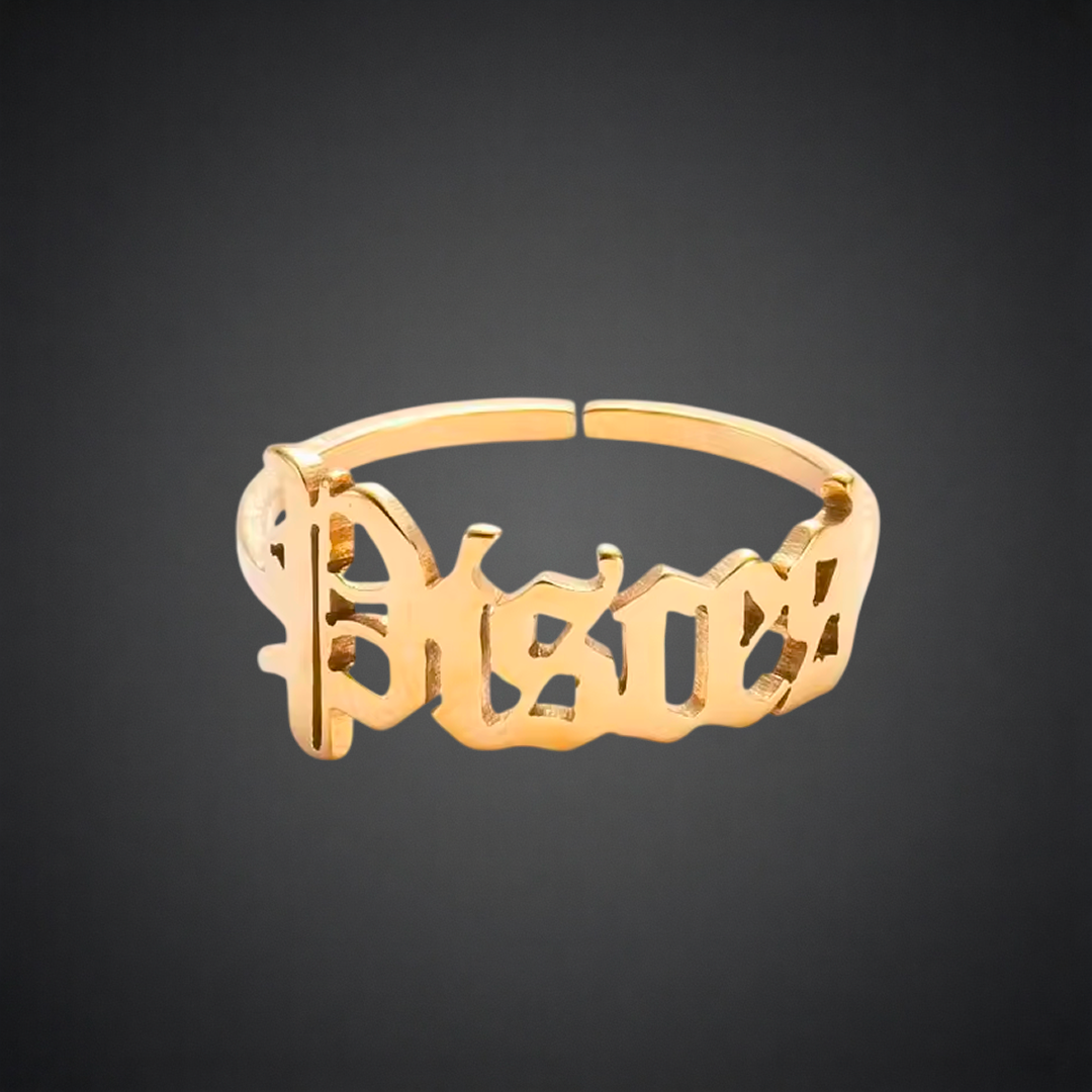 Ateloriac Ring: Gothic Signature