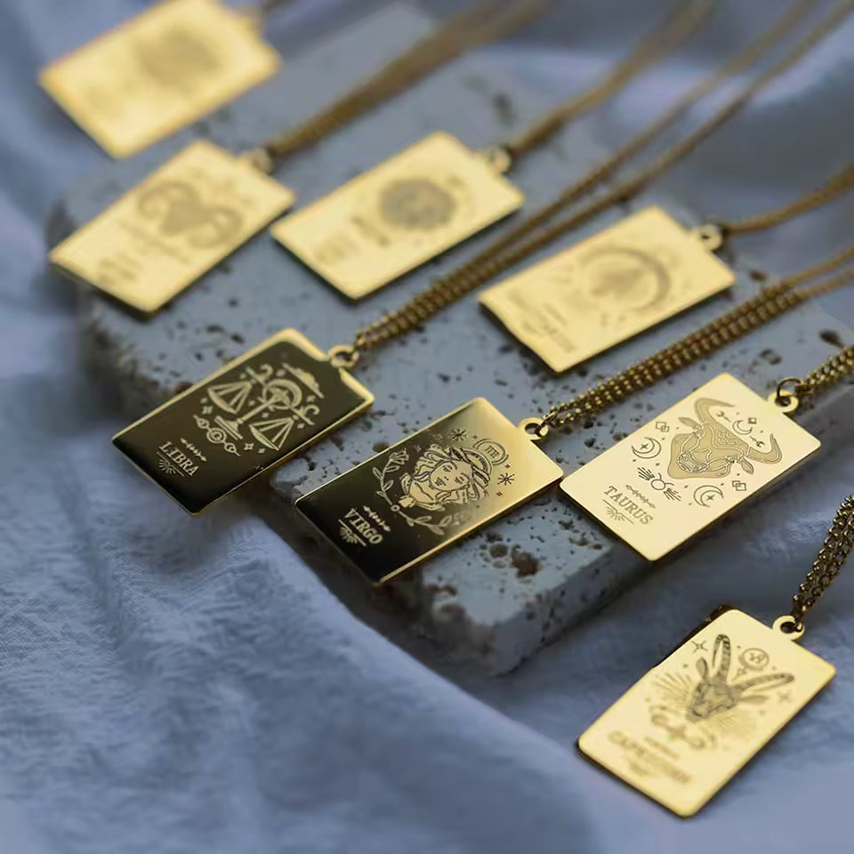 Ateloriac Pendant: Fate Card
