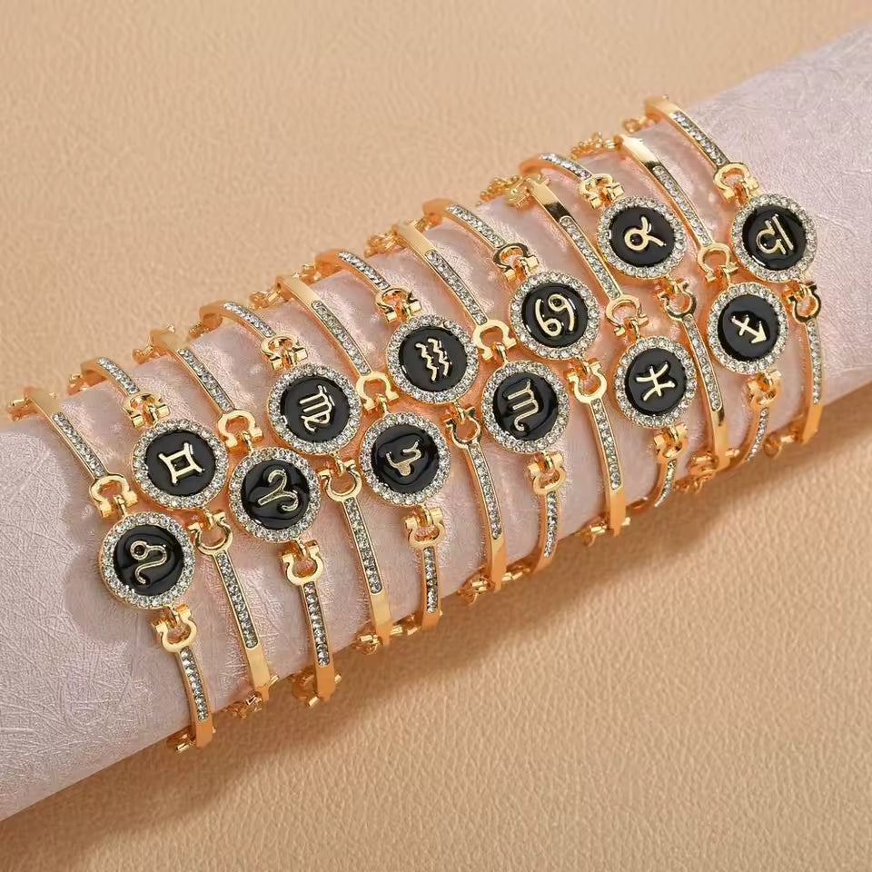 Ateloriac Bracelet: Star Chic